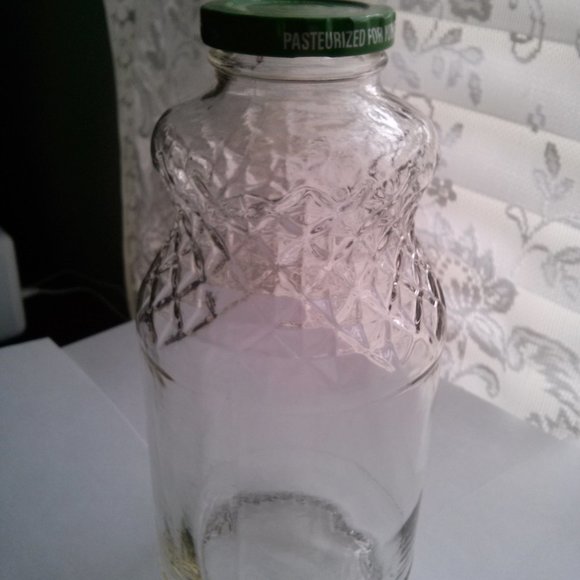 Clear Glass Jar with Lid - Picture 4 of 13